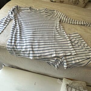 LAKE Striped Blue and White Pajama Set size medium